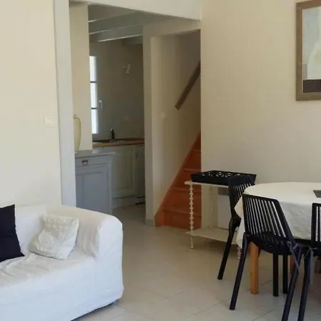 Maison L'epine, 4 Pieces, 5 Personnes - Fr-1-224b-454 *